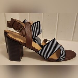 Market & Spruce Sassy Navy and White Striped Block Heel Size 7.5